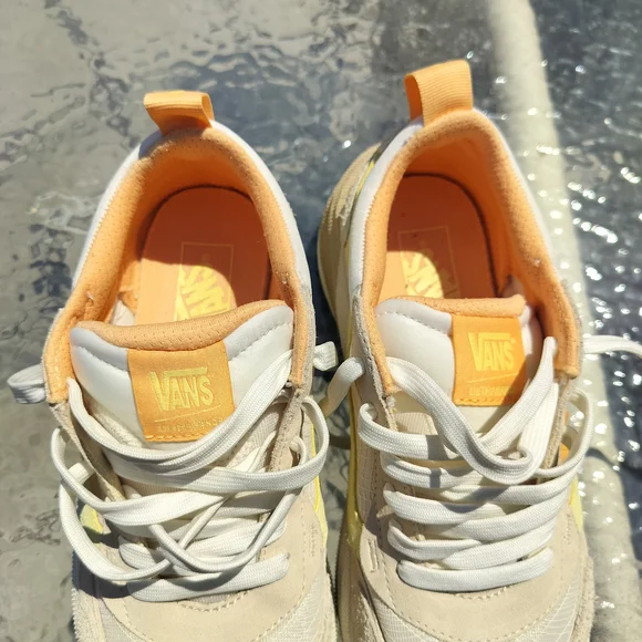 Vans Beige and White Sneakers - Picture 7 of 15